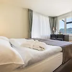 Walter Au Hotel 3*