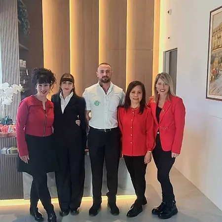 Walter Au 3* Lugano