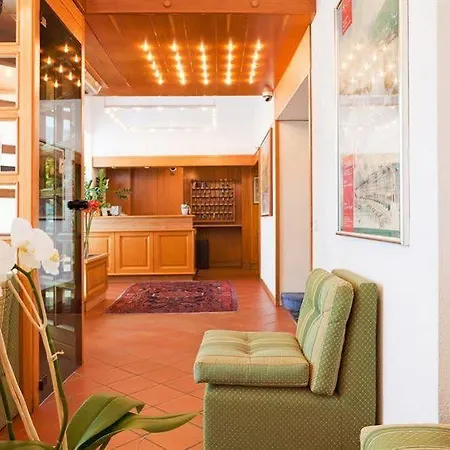 Walter Au Hotel 3*