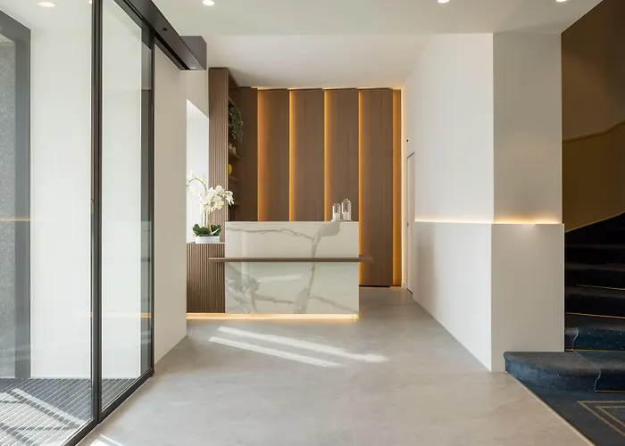 沃尔特湖酒店 3*